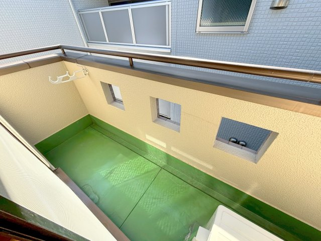 メゾン・ラフィネのバルコニー