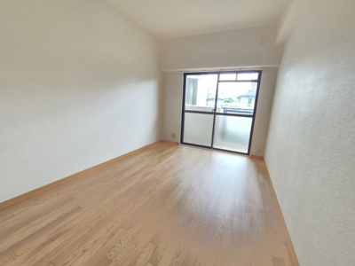 【寝室】 | シャトークレール