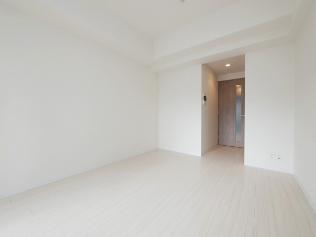 エスリード中之島クロスゲートの居間・リビング