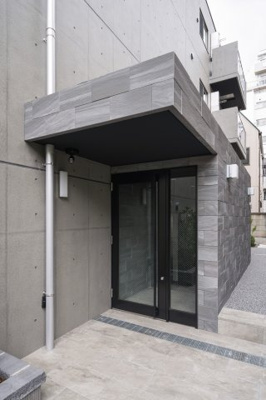 【エントランス】 | フォセット深沢 | 落ち着いたエントランスです