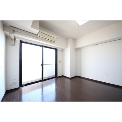 【内装】 | ヴェルト柿の木坂 | 明るい室内です