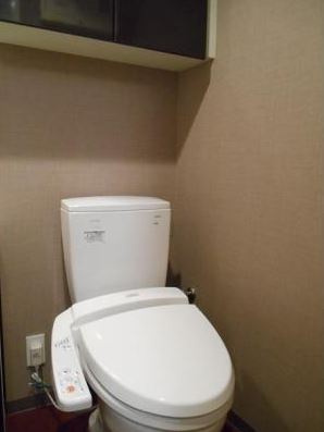 【トイレ】 | グラントゥルース馬込 | 落ち着いた色調のトイレです