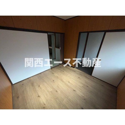 【寝室】 | 萱島東町２丁目貸家