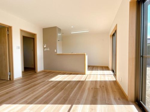 江南１丁目　中古戸建の居間・リビング