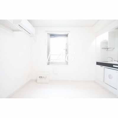 【居間・リビング】 | ブリリアント北千住 | 洋室のお部屋です。