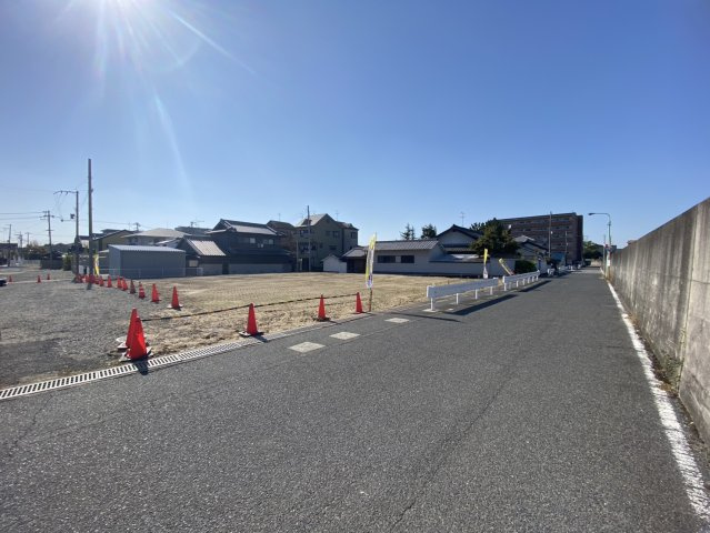 グラッド・タウン谷川の前面道路含む現地写真|■令和7年11月下旬に分譲宅地の完成予定です♪♪