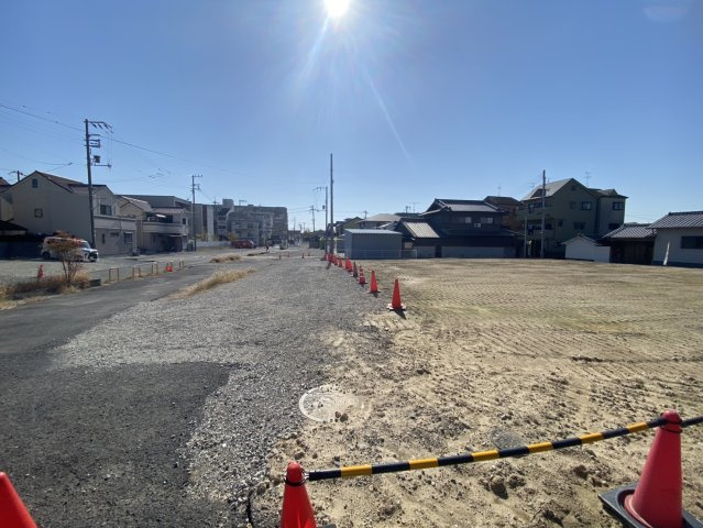 グラッド・タウン谷川の前面道路含む現地写真|■令和7年11月下旬に分譲宅地の完成予定です♪♪