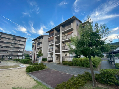 【外観】 | 【こと×こと】醍醐中市営住宅5棟