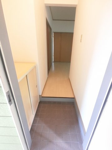 【玄関】