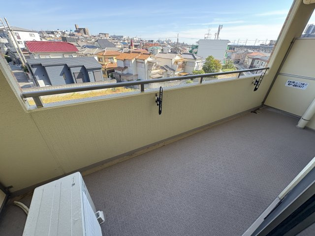 プレステージ明石魚住アルカンシェルのバルコニー