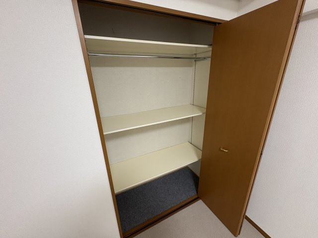 プレステージ明石魚住アルカンシェルの収納