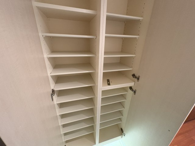 プレステージ明石魚住アルカンシェルの収納