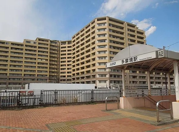 グランレガーロの外観