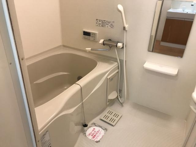 シャイニー竜泉寺の浴室|ユニットバス