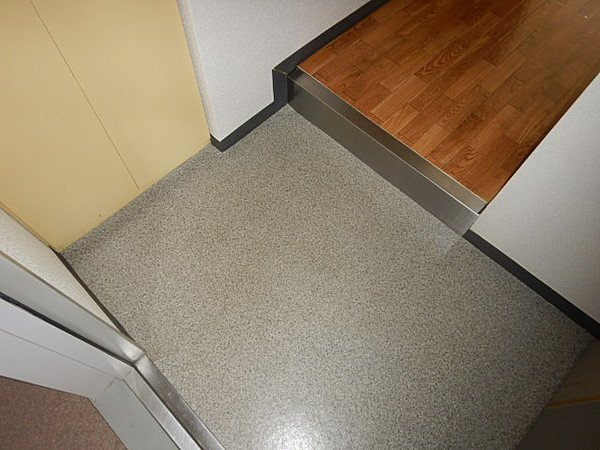 ベレーロ魚崎の玄関