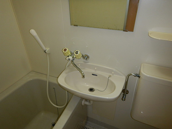 ベレーロ魚崎の洗面所