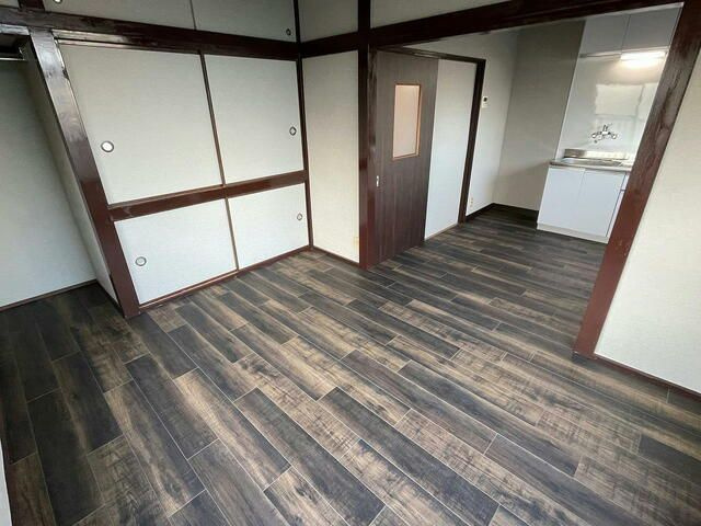 Ｉ-３４（アイ　サンジュウヨン）の内装