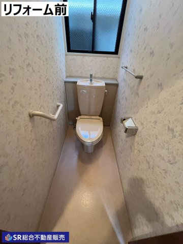 池島町4丁目中古戸建の独立洗面台|独立洗面台、朝の身支度には欠かせません