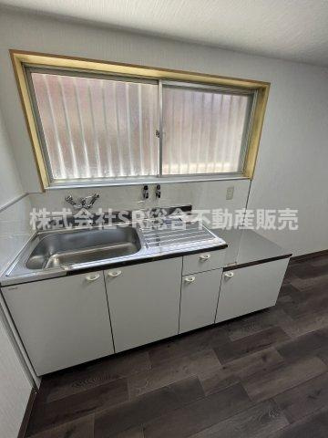 池島町4丁目中古戸建のキッチン|お料理しやすいキッチンです
