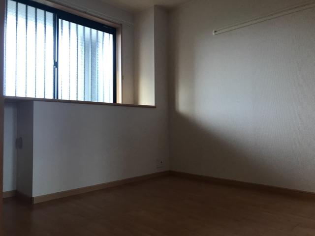 ガーデン池花の内装|洋室