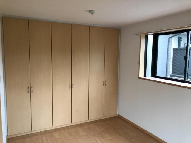 ガーデン池花の収納|クローゼット