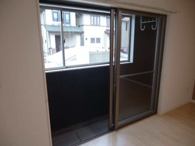 Ｐａｌｄｅａ　Ｓ（パルディア　エス）のバルコニー|サンルーム