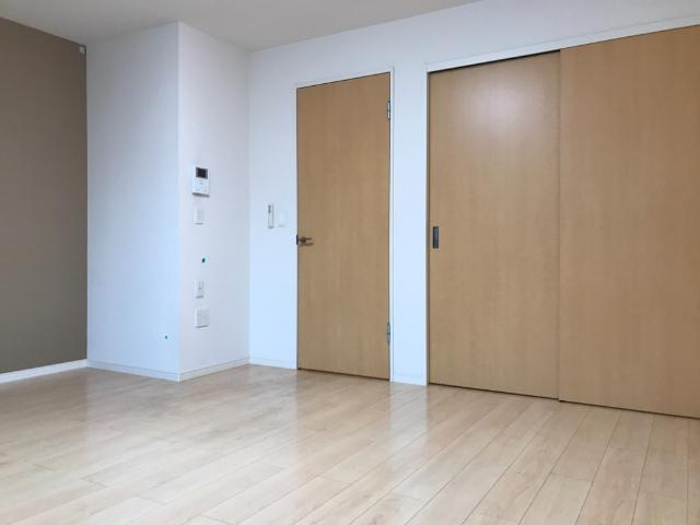 Ｐａｌｄｅａ　Ｓ（パルディア　エス）の居間・リビング|室内