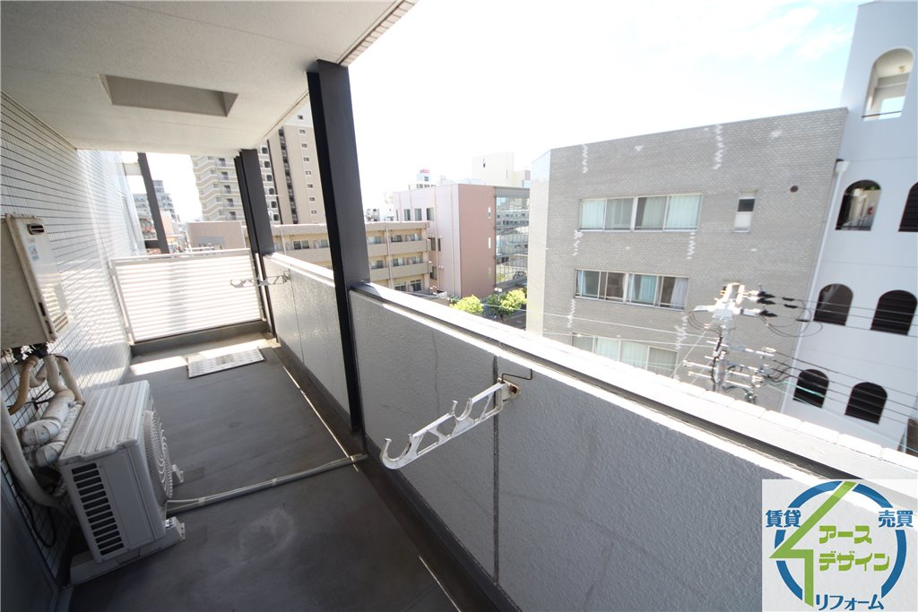 ラコンテ西明石のバルコニー
