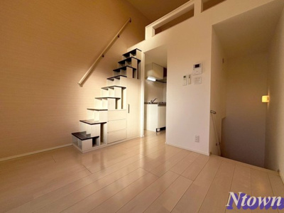 【居間・リビング】 | ハーモニーテラス上石川町Ⅱ | 居間です