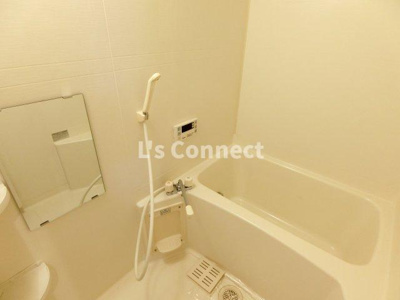 【浴室】 | クレール成田 | 追焚き機能付きのお風呂。