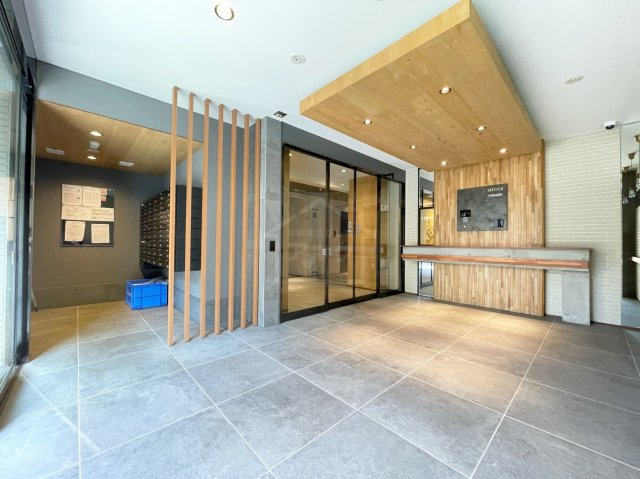 クレヴィスタ板橋西台のエントランス