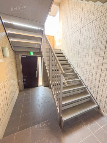 アリス京町壱番館のその他共用部分|綺麗な建物内です♪