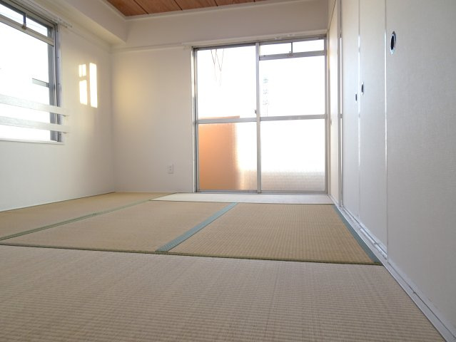メゾンコーエイの内装