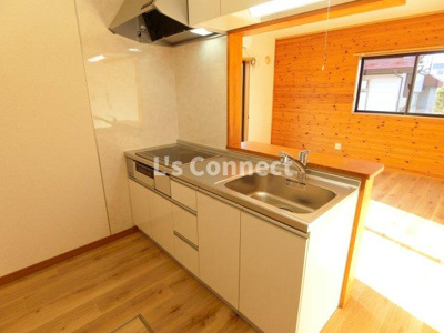 【キッチン】 | アンジュレーヴ | ２口ＩＨとラジエントヒーターの３口システムキッチン。