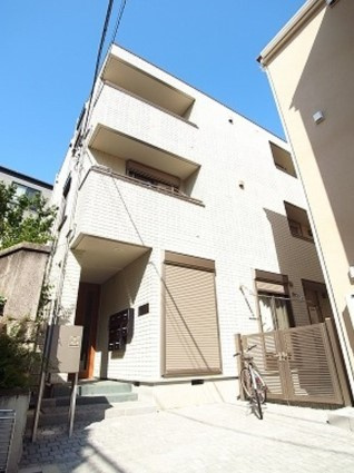 デルフィーノの外観