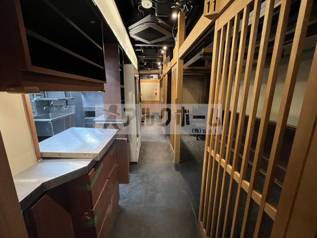 柏原市清州１丁目の店舗の内装