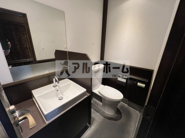 柏原市清州１丁目の店舗の内装
