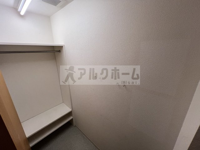 柏原市清州１丁目の店舗の内装