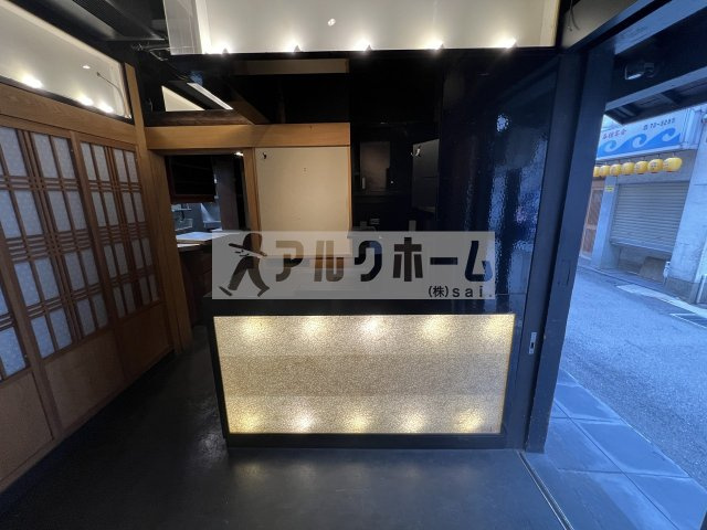 柏原市清州１丁目の店舗の内装