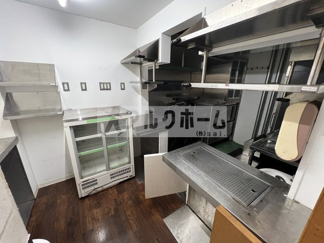 柏原市清州１丁目の店舗の内装