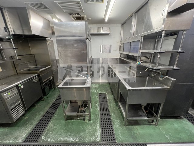 柏原市清州１丁目の店舗の内装