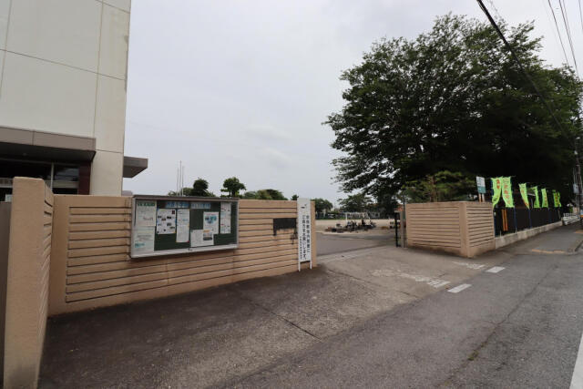 ブルーミングガーデン宇都宮市花房１丁目１期　新築一戸建ての駐車場|西原小学校まで1283m