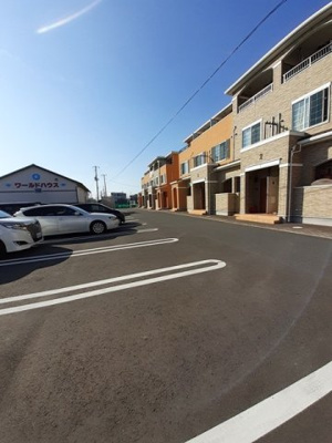 【駐車場】 | ライジング・サンⅡ