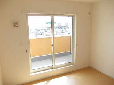 【内装】 | ライジング・サンⅡ