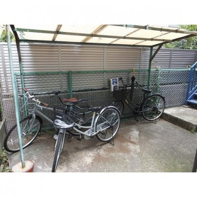 【外観】 | シルバーハウス | 駐輪場