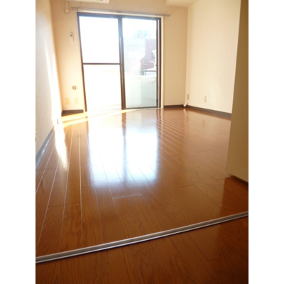 【居間・リビング】 | パーソネージュ西大島 | 洋室