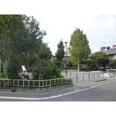 【周辺】 | クレール１８ | 公園「南大泉かたまち緑地まで1076ｍ」