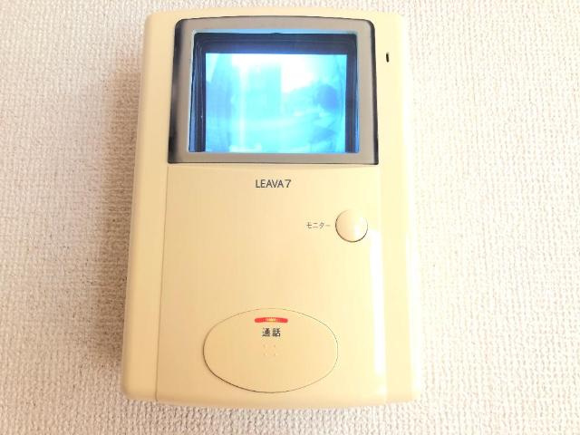 メゾン・アヴォセットの内装|カメラ付インターホン