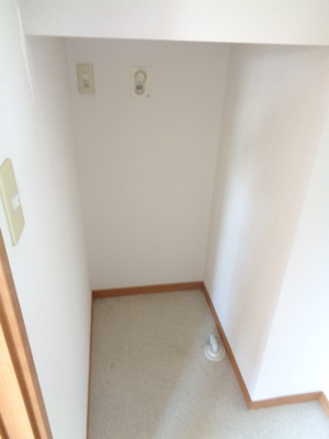 【設備】 | ガーデンホームズ | 室内洗濯機置場　※現況優先