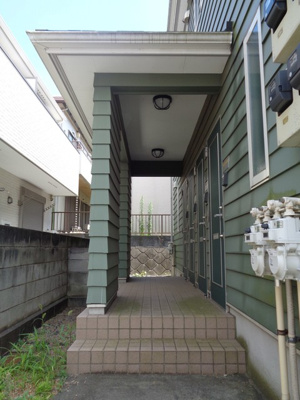 【エントランス】 | ガーデンホームズ | ※現況優先